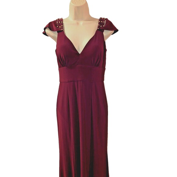 NWT! Betsy & Adam Jeweled Wine Color Size 4 Formal Gown Peek A Boo Sleeve - Picture 2 of 15